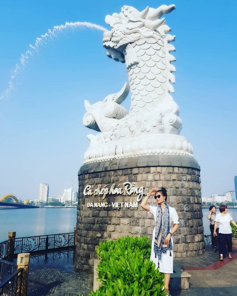 Tượng cá chép hóa rồng Đà Nẵng