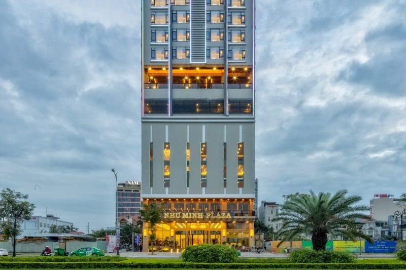 khách sạn đường Phạm Văn Đồng Đà Nẵng