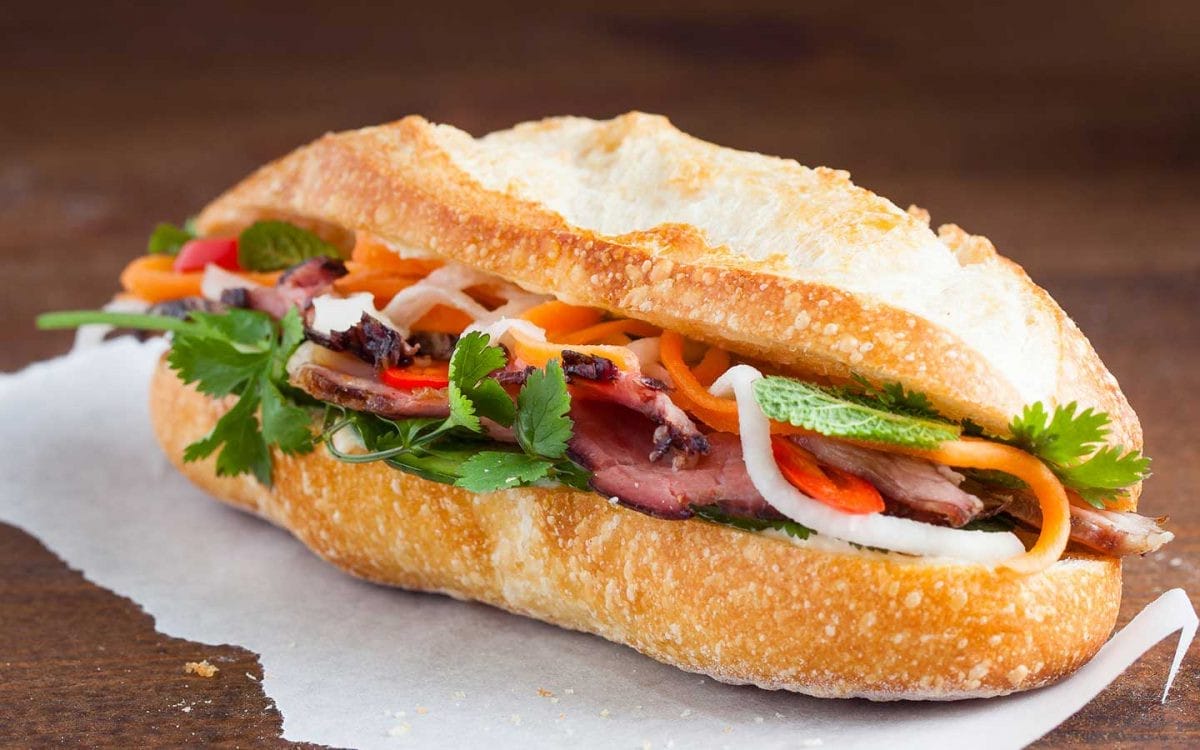 Bánh mì phượng Hội An – Đặc sản hàng đầu của ẩm thực phố Hội