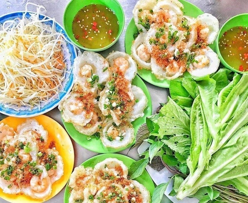 quán bánh căn đà nẵng