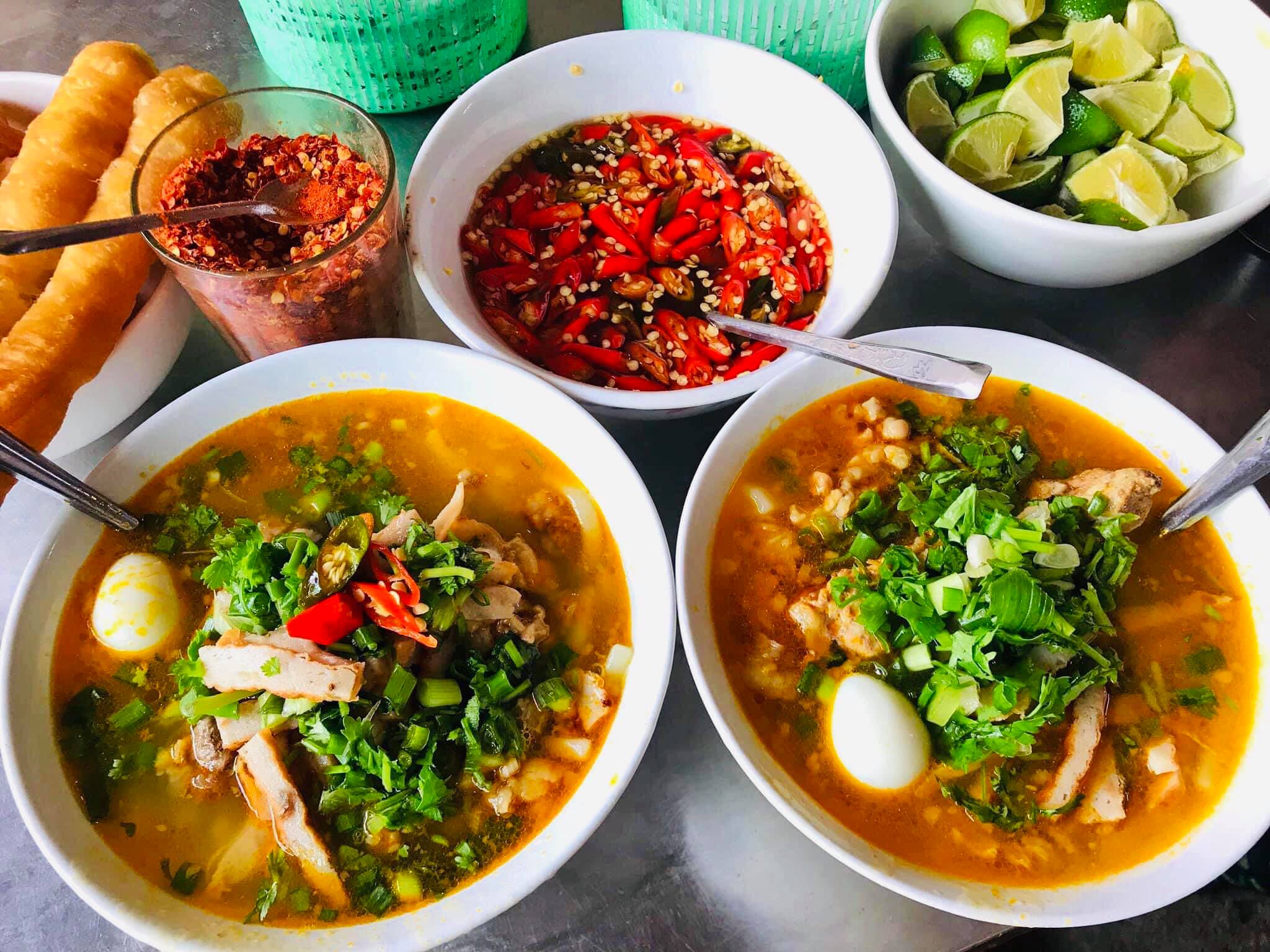 Đánh giá Bánh canh ruộng cô Cúc – Bùi Dương Lịch, Nại Hiên Đông, Sơn Trà