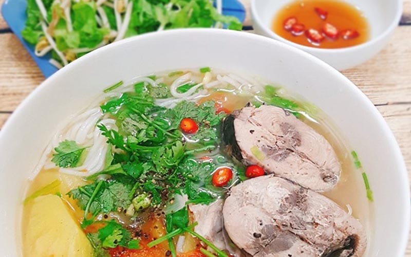 bún cá ngừ Đà Nẵng