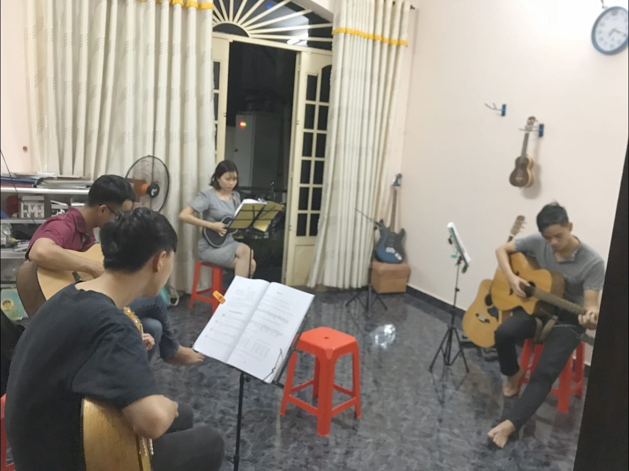 địa chỉ học guitar Đà Nẵng