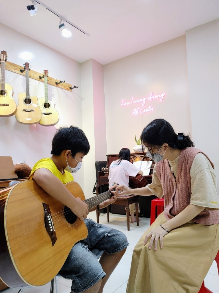 địa chỉ học guitar Đà Nẵng