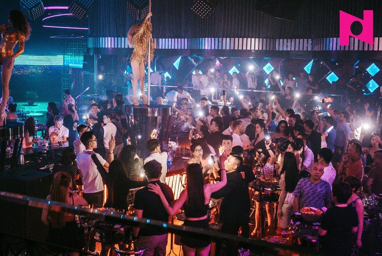 New Phương Đông Bar