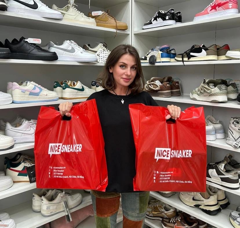 nice sneaker