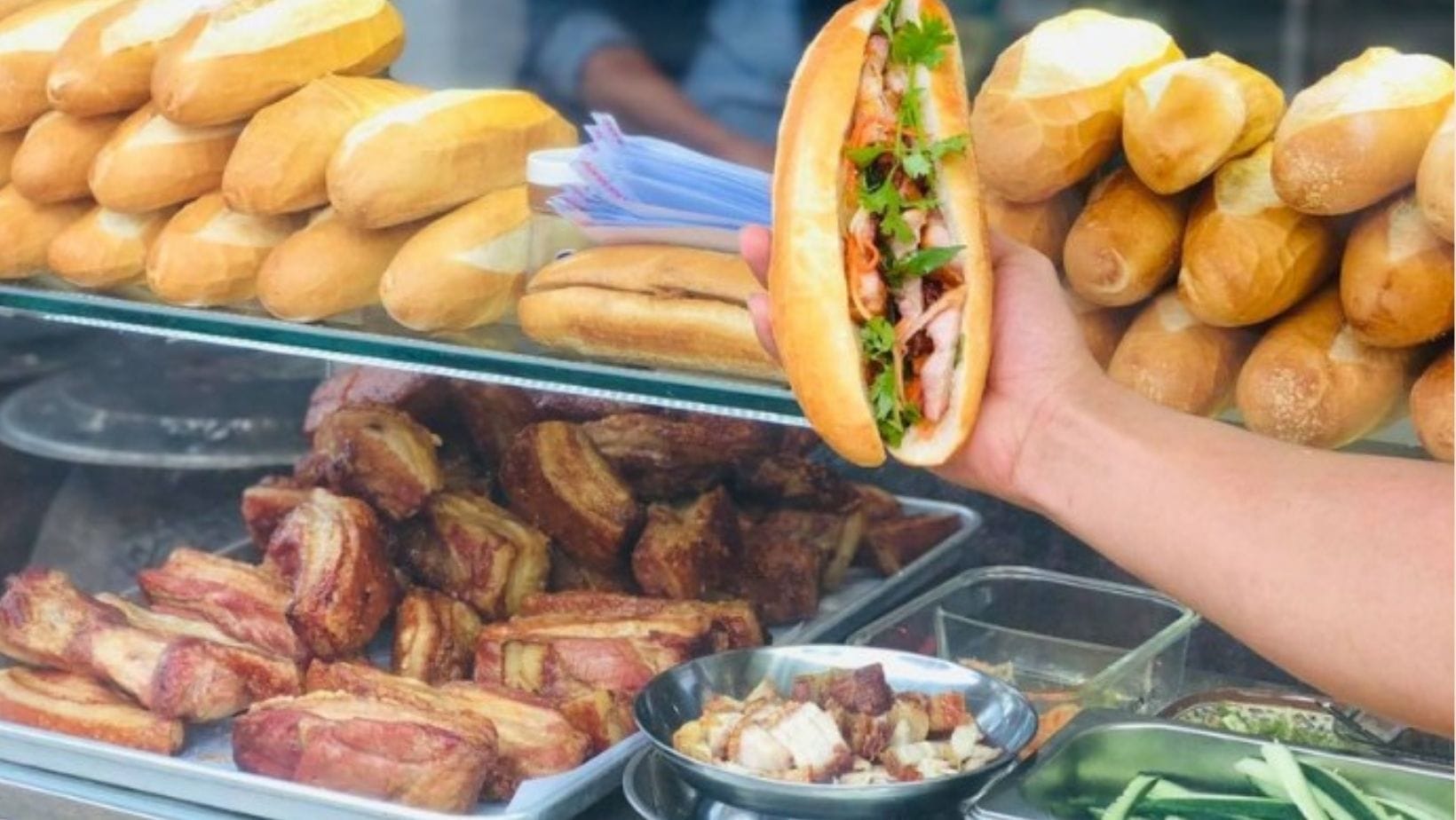 tiệm bánh mì đà nẵng