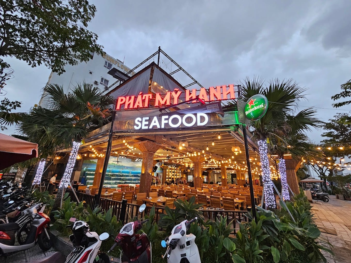 Đánh giá nhà hàng Phát Mỹ Hạnh Seafood – 69 Võ Văn Kiệt, Đà Nẵng