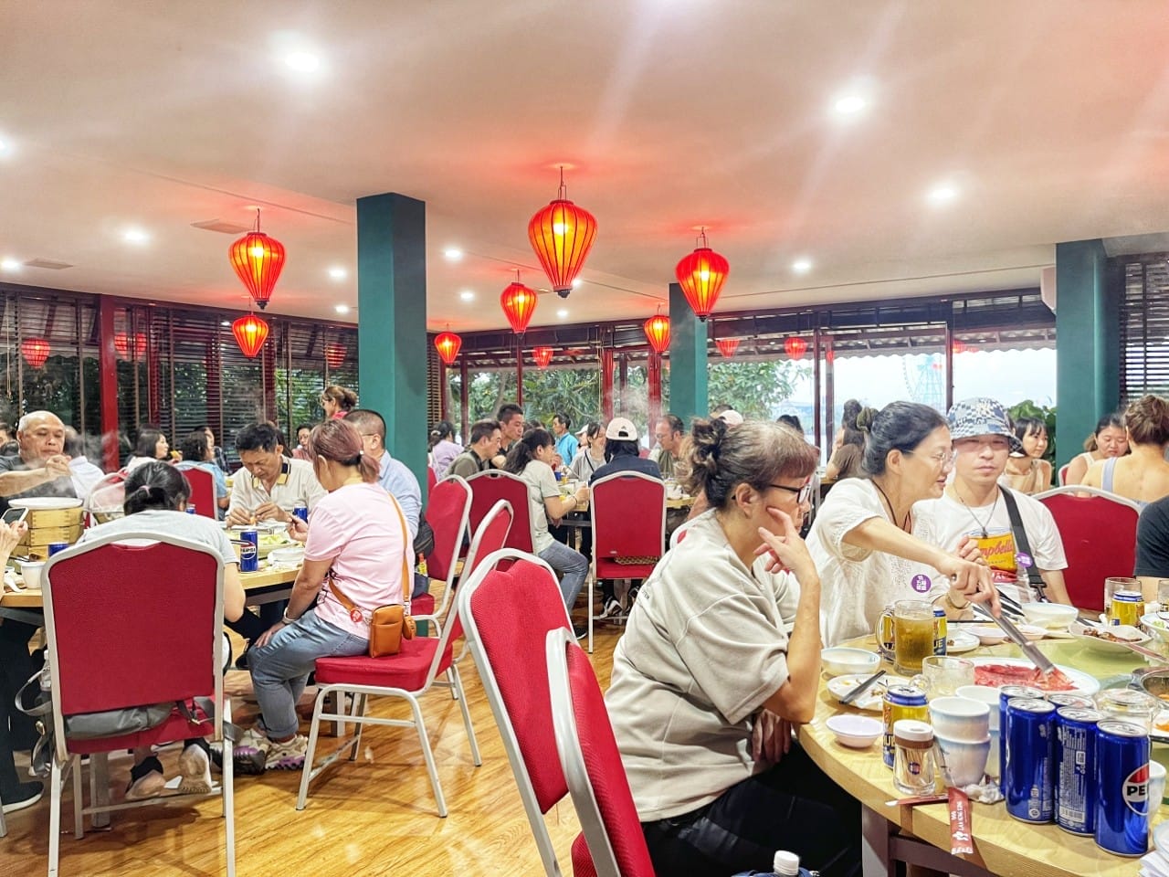 Đánh giá Lan HongKong Restaurant – 131-133 Chương Dương, P. Mỹ An, Q. Ngũ Hành Sơn, Đà Nẵng