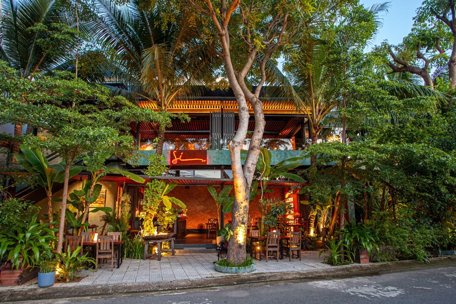 Đánh giá Si Dining Restaurant – 1 Giang Châu 2, Phường Khuê Mỹ, Ngũ Hành Sơn, Đà Nẵng