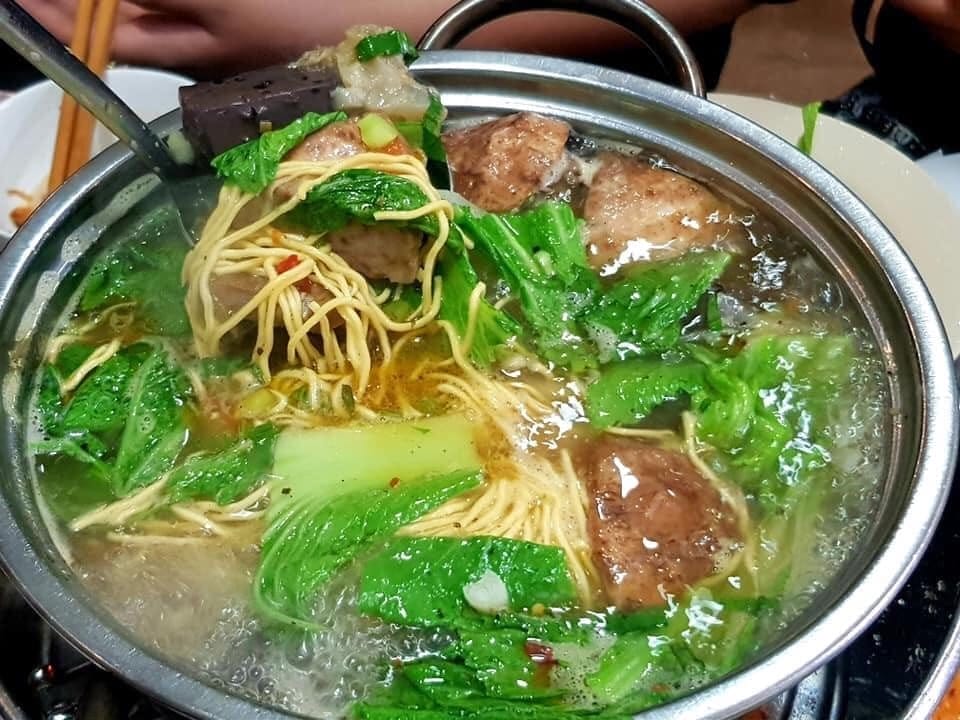 Lẩu bò Đà Nẵng