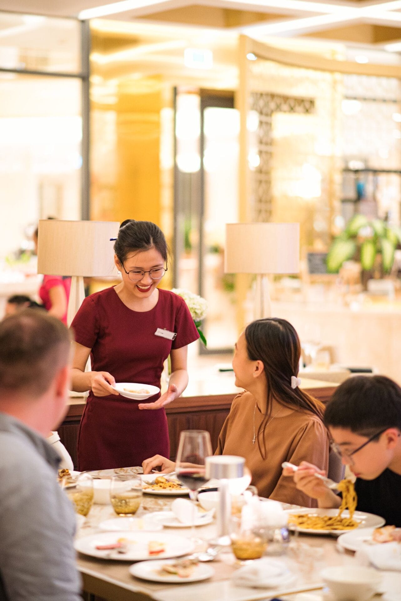 Đánh giá nhà hàng Table 88 –  35 Trường Sa, Tầng 2, Khu nghỉ dưỡng và Trung tâm hội nghị Sheraton Grand Đà Nẵng, Ngũ Hành Sơn, Đà Nẵng