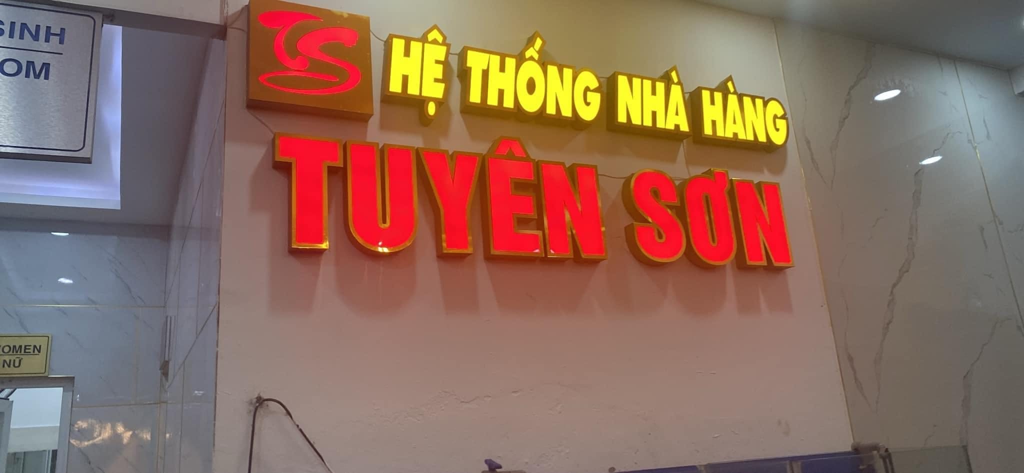 Đánh giá Nhà hàng Tuyên Sơn Đà Nẵng 