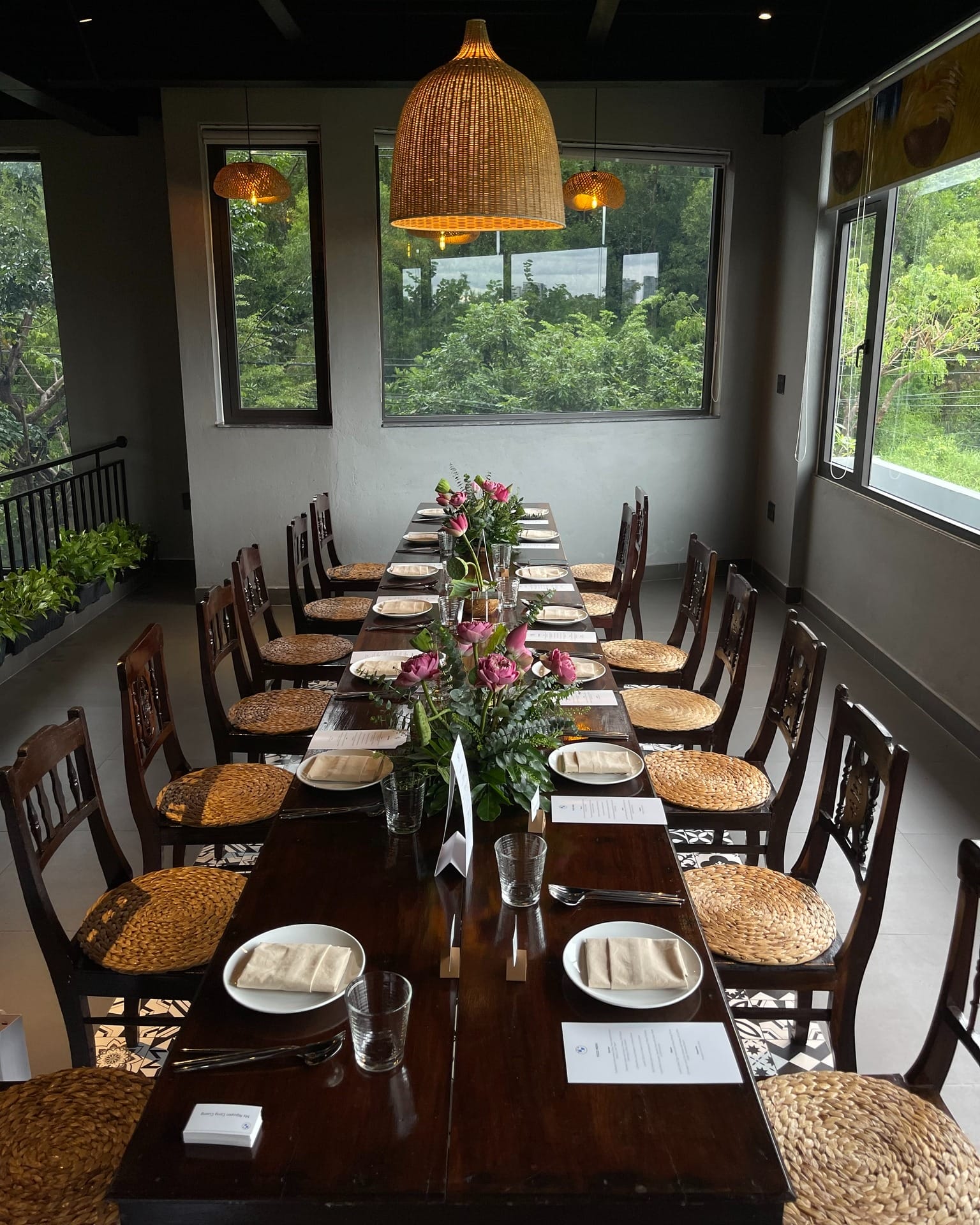 Đánh giá Son Tra Retreat – Garden Lounge & Eatery – 11 Lê Văn Lương, Đà Nẵng