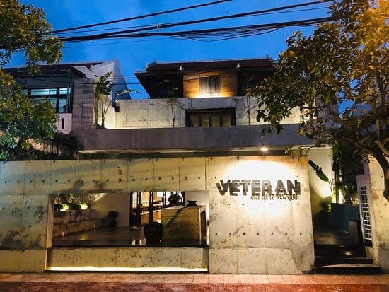 Đánh giá Veteran Restaurant – 8 Dương Đình Nghệ, An Hải Bắc, Sơn Trà, Đà Nẵng