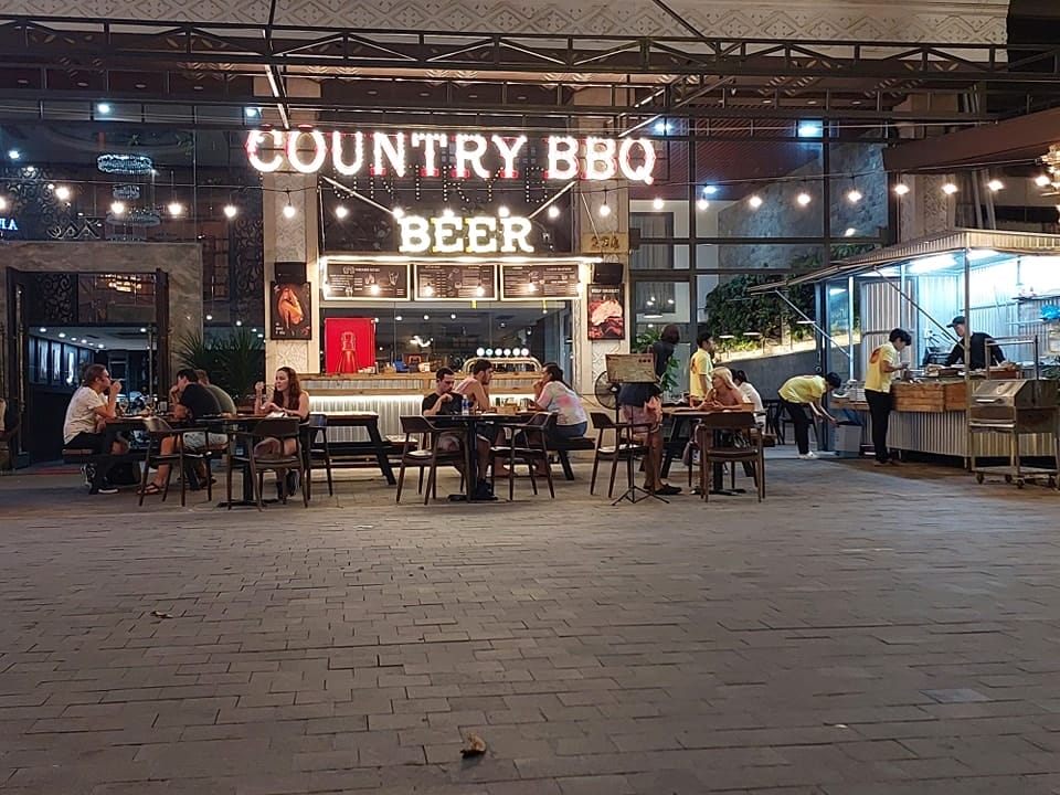 Country BBQ & BEER