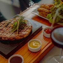 Đánh giá The Temptation Restaurant – 125 Hồ Nghinh, Phước Mỹ, Sơn Trà, Đà Nẵng