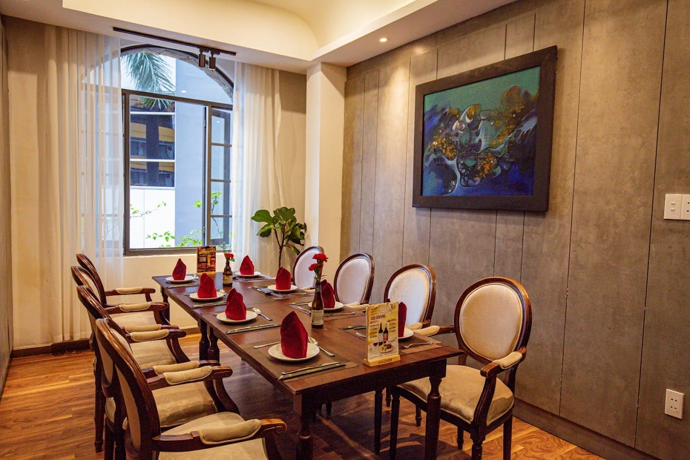 Anchor Restaurant – 83-85-87 Trần Phú, Hải Châu, Đà Nẵng