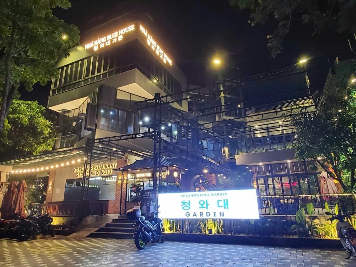 Đánh giá Blue House BBQ Restaurant – Lô 3+4 Khu I Phạm Văn Đồng, An Hải, Sơn Trà, Đà Nẵng