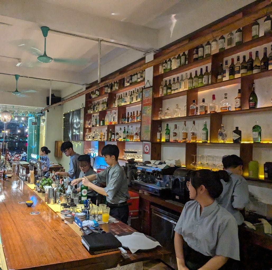 Đánh giá Fatfish Restaurant And Lounge Bar – 439 Trần Hưng Đạo, An Hải Trung, Sơn Trà, Đà Nẵng