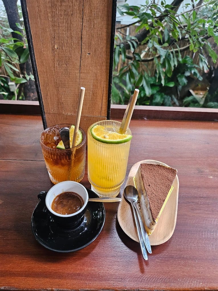 Đánh giá Nia Coffee – K3/14 Phan Thành Tài, Quận Hải Châu, Đà Nẵng