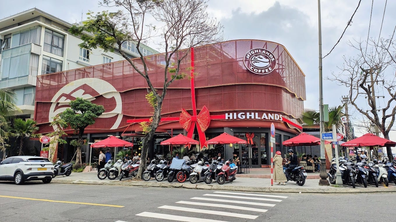 Đánh giá Highlands Coffee Thế hệ mới – 223 Nguyễn Văn Thoại, Phước Mỹ, Sơn Trà, Đà Nẵng