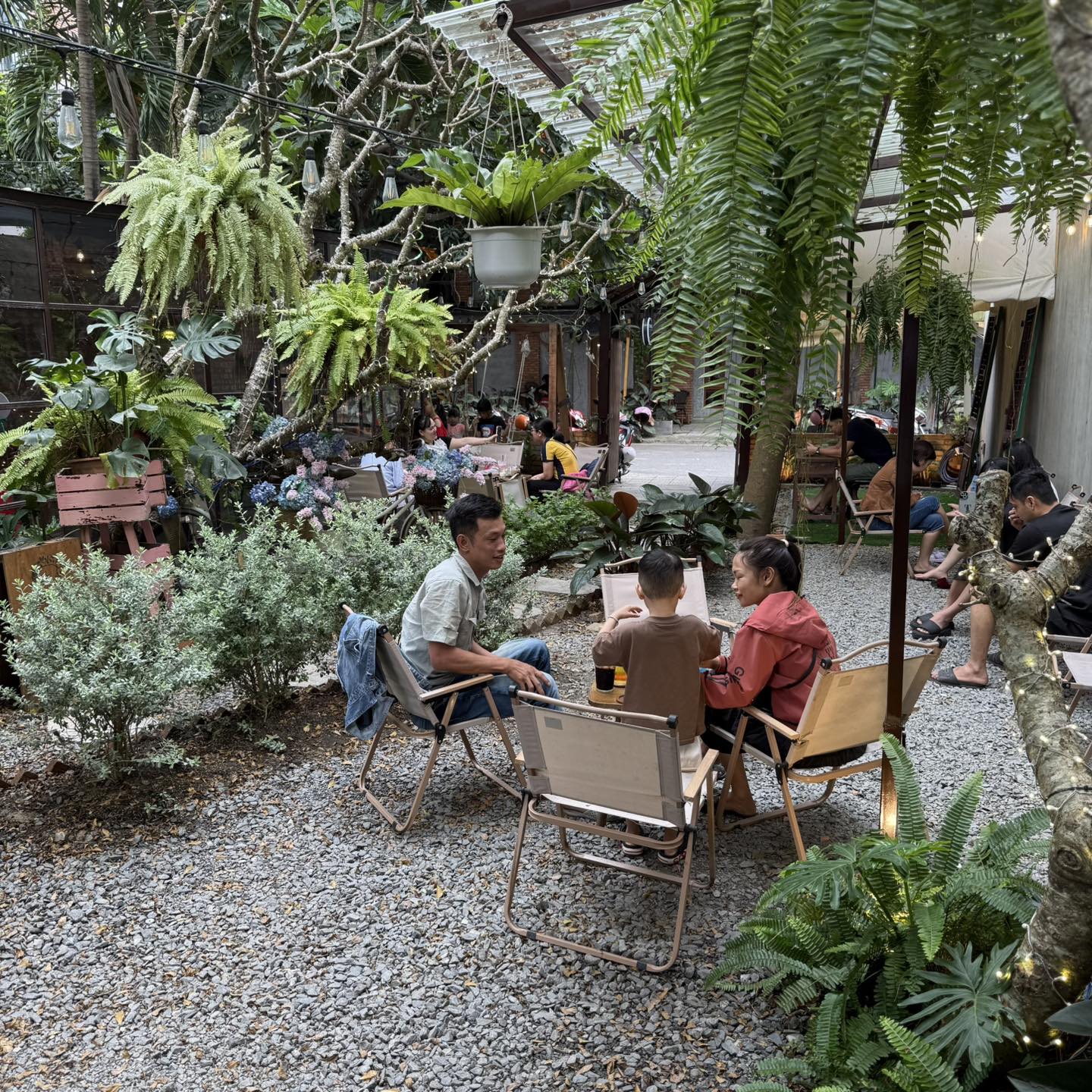 b garden coffee