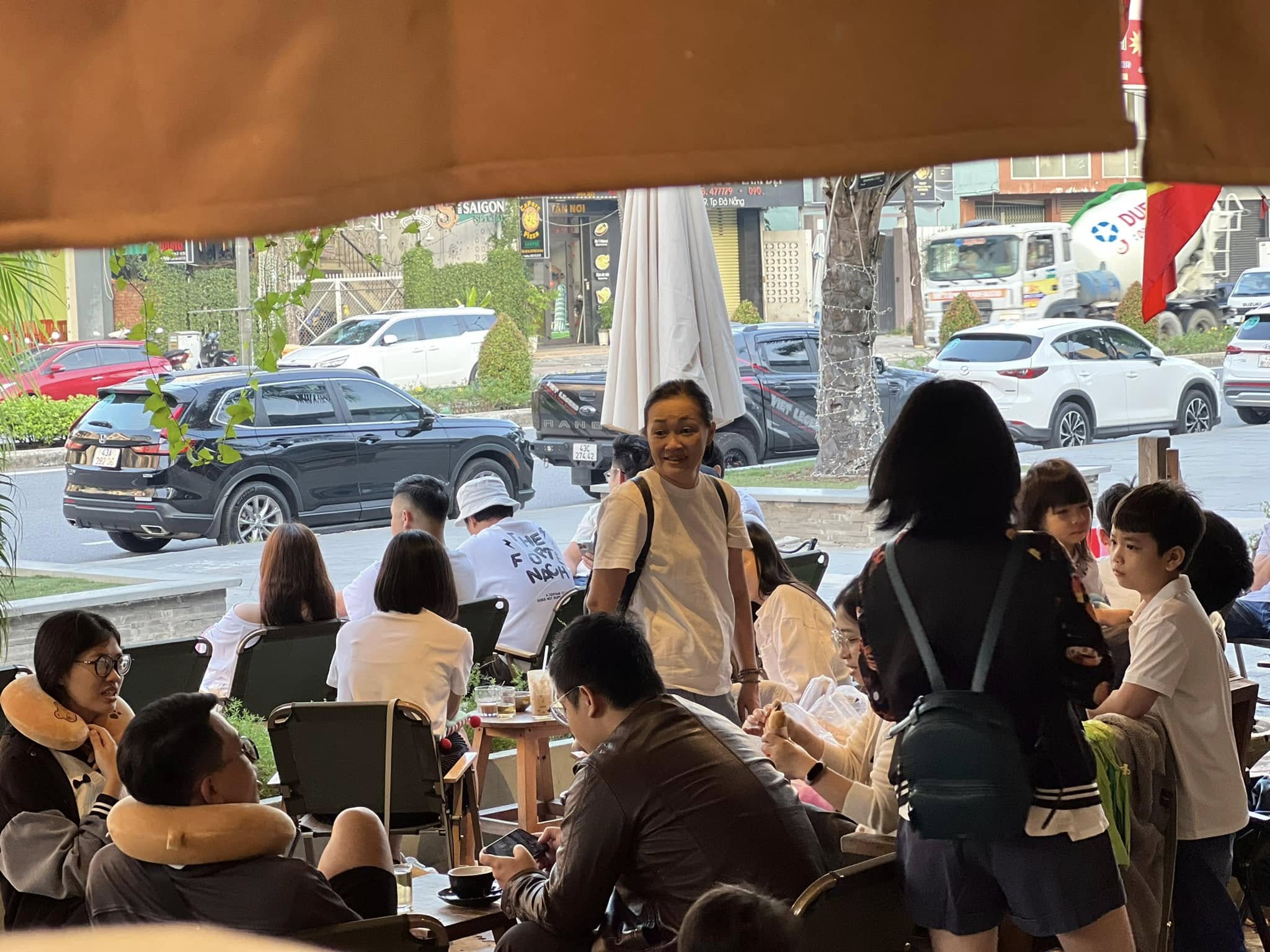 coxi garden cafe 1