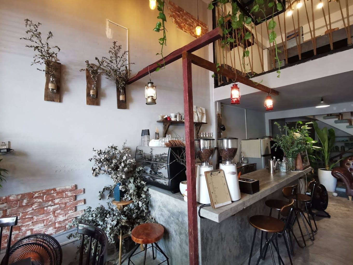 Đánh giá Đốm Café – 22 Lê Quý Đôn, Bình Thuận, Hải Châu, Đà Nẵng