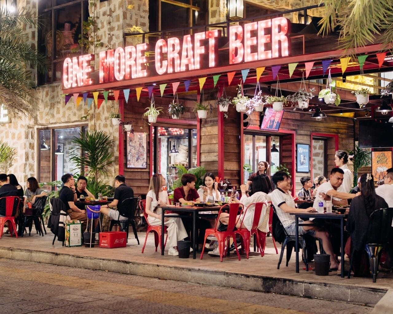 One More Craft Beer - Bia Thủ Công Đà Nẵng