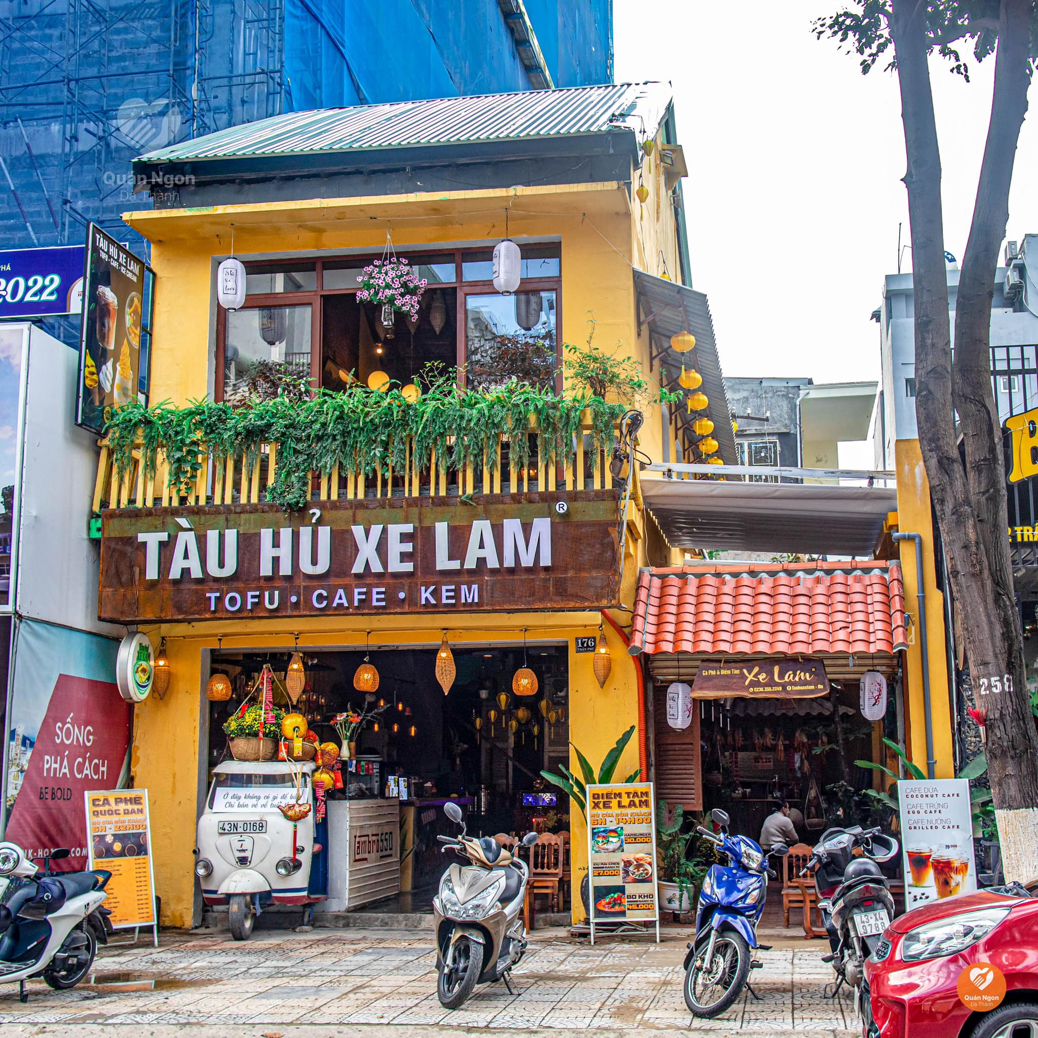 Tàu hủ xe lam