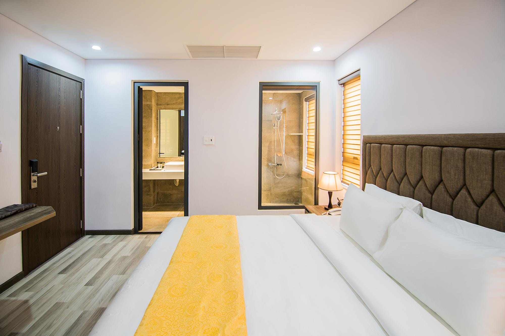 Đánh giá Sea Light Hotel Đà Nẵng – Lô 45-46 đường An Thượng 29, Phường Mỹ An, Quận Ngũ Hành Sơn, Đà Nẵng