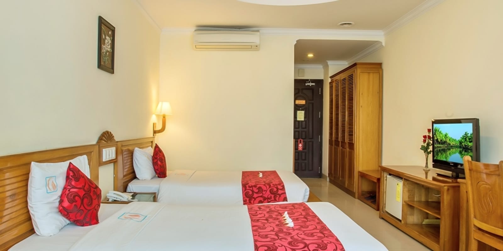 Golden Sea Hotel