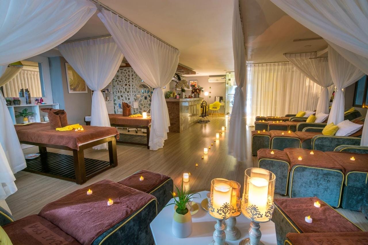 Đánh giá Happy Day Hotel & Spa Danang – 160 Bạch Đằng, P. Hải Châu 1, Q. Hải Châu, Đà Nẵng