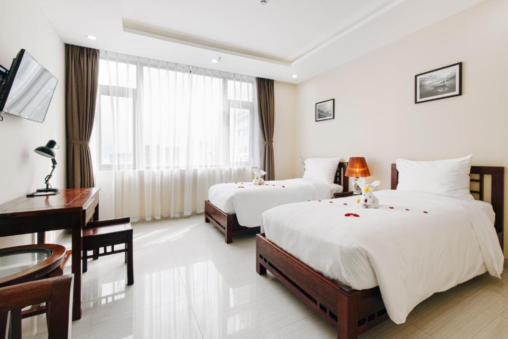 Martin Ho Hotel By Medii
