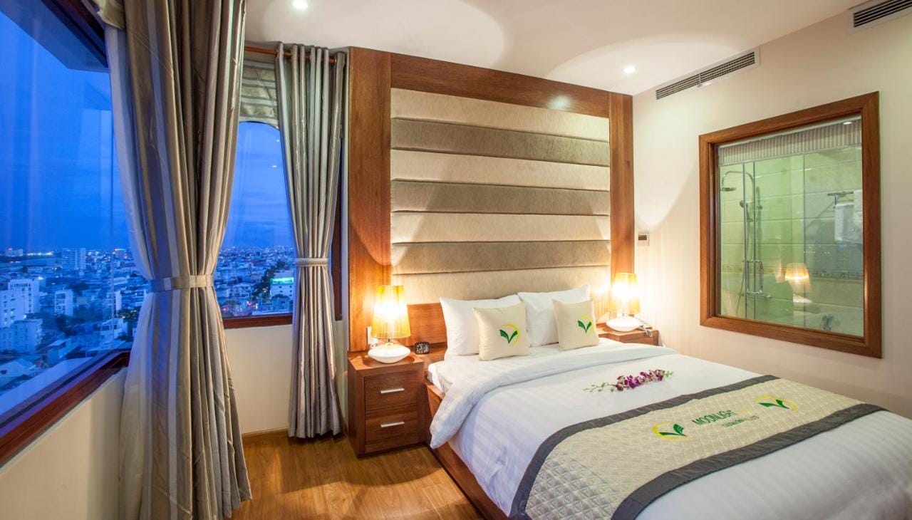 Đánh giá Moonlight Hotel Da Nang – 136 -138 -140 Phan Châu Trinh, Phước, Hải Châu, Đà Nẵng