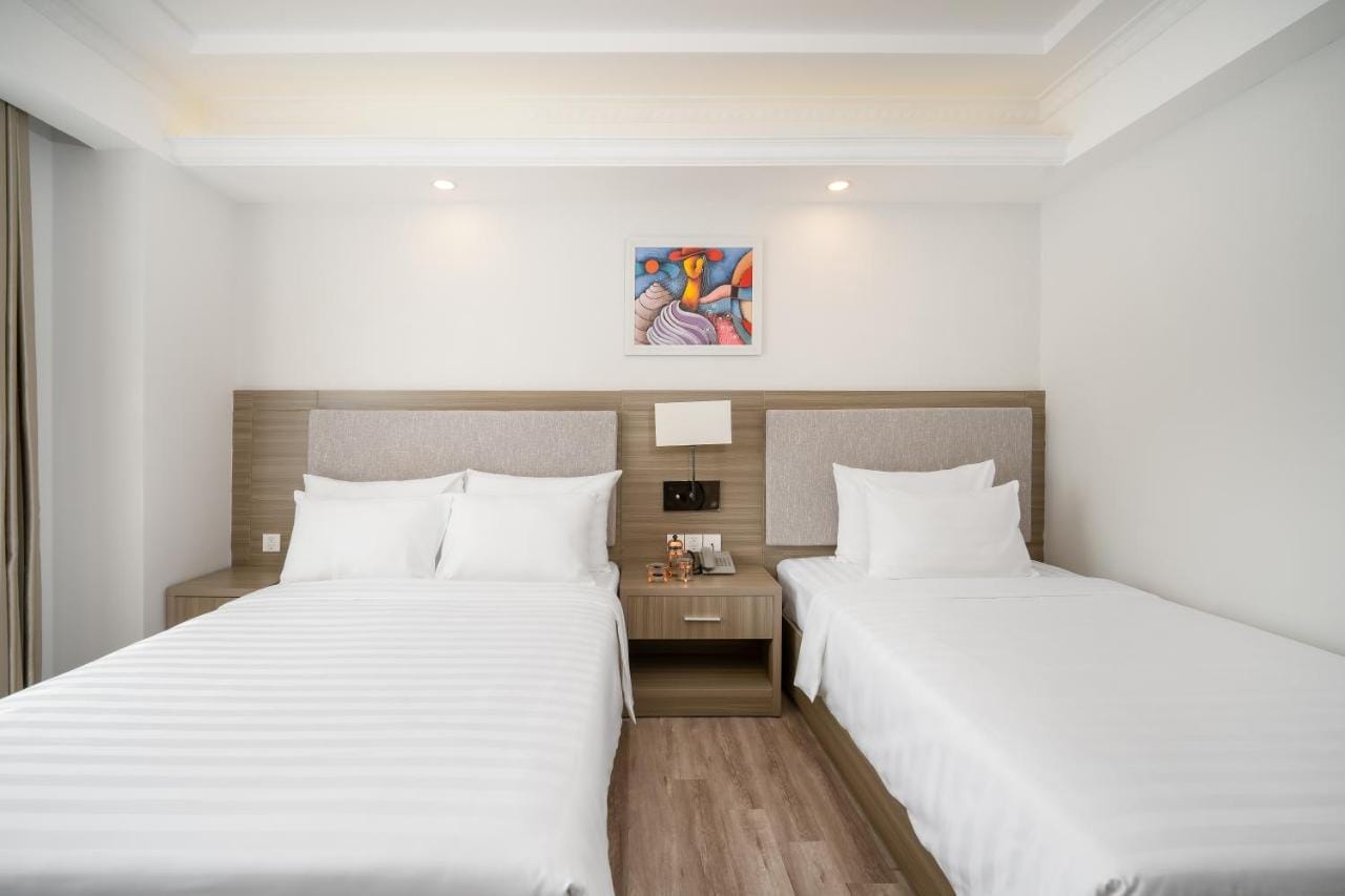 Royal Beach Hotel