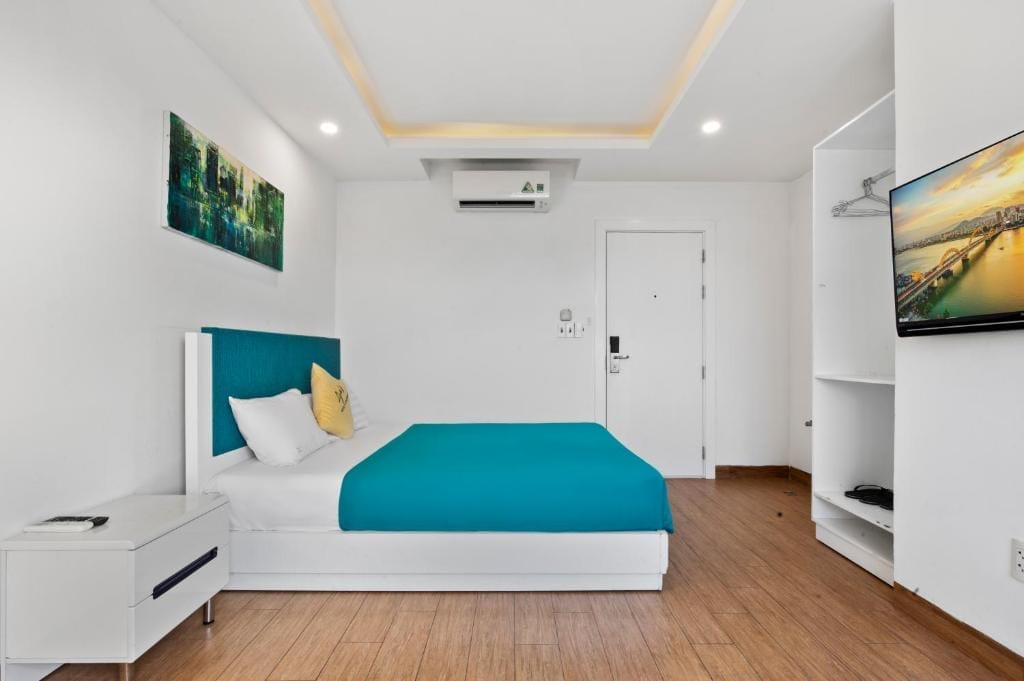 Đánh giá Lyn’s Hotel & Apartment