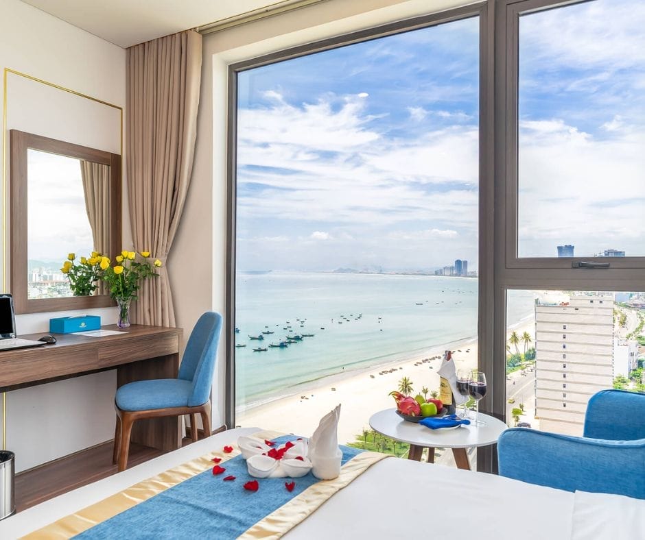 Khách sạn Grand Gold